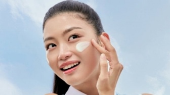 4 Sunscreen Matcha, Penyelamat untuk Cegah Kulit Kemerahan dan Breakout