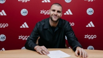 Maarten Paes Resmi ke Ajax Amsterdam