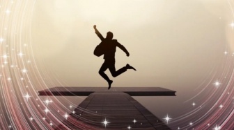 Bekerja Tanpa Karier: Ketika Naik Jabatan Tak Lagi Menggoda