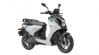 Yamaha Kenalkan Motor Listrik Baru! Harga Mirip Aerox, Sekali Cas Bisa Tempuh Jogja-Semarang