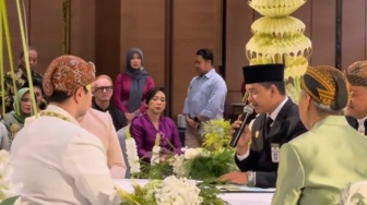 Penghulu KUA Viral Pakai 3 Bahasa Lulusan Apa? Ini Riwayat Pendidikan Muhammad Zidni Ilmi