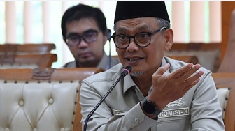 Pegawai Program MBG Langsung Diangkat Jadi PPPK, Jangan Sampai Guru Pengabdi Lama Tersisih