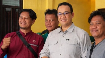 7 Fakta Video Viral Anies Baswedan Ajak Pria Diduga Intel Foto Bareng