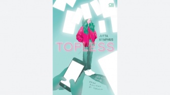 Insekuritas dan NCII Remaja dalam Novelet Yang Kulihat di Cermin (Topless)