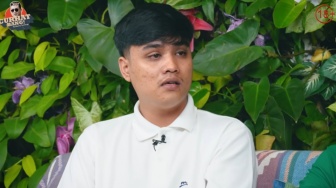 Ressa Anak Denada Disebut Tetangga Korban Selingkuh, Anak Dini Kurnia Bukan Darah Dagingnya