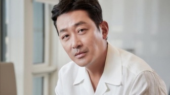 Aktor Ha Jung Woo Klarifikasi soal Rumor Menikah, Sebut Belum Ada Keputusan