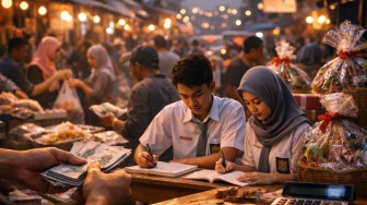 Kunci Jawaban Ekonomi Kelas 11 Halaman 118-119 Kurikulum Merdeka: Teori Kuantitas Uang Fisher