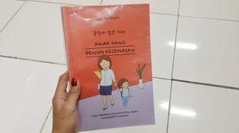 Selangkah Lebih Dekat dengan Anak di Buku Anak yang Penuh Kecemasan
