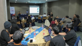 Sukses, Peserta dari Empat Provinsi Antusias Ikuti Workshop "AI Tools for Journalists" di Palembang