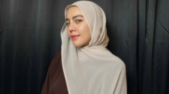 Jatuh Cinta Duluan, Ratu Rizky Nabila Awalnya Tak Tahu Pesulap Merah Punya Istri