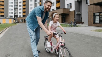 Mau Belikan Sepeda untuk Anak Perempuan? Ini Tips Memilih dan 5 Pilihan yang Layak Dicoba
