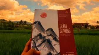 Deru Gunung Karya Yasunari Kawabata: Potret Kehidupan dalam Sastra Jepang