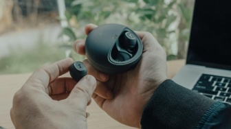 5 Rekomendasi TWS yang Tidak Bikin Telinga Sakit, Nyaman Dipakai Lama