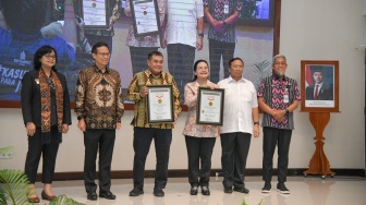 Cegah Penyakit Sejak Dini, Menkes Budi Tekankan Pentingnya Cek Kesehatan Rutin untuk Pekerja