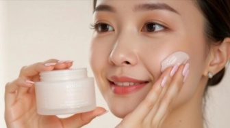 4 Moisturizer Korea Ascorbic Acid, Rahasia Wajah Glowing Bebas Noda Hitam