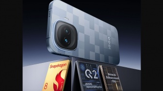 Kapan iQOO 15R Meluncur? Bawa Baterai 7.600 mAh, Skor AnTuTu Tembus 3,5 Juta Poin