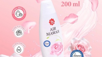 Air Mawar Viva Dipakai Kapan? Begini Urutan Pemakaian yang Benar agar Kulit Bersih Maksimal