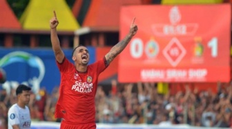 Eks Striker Semen Padang Bruno Gomes Gabung Persis Solo, Misi Keluar dari Zona Merah!