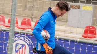 Profil Kiper Keturunan Bali Tony Kouwen yang Dilirik Atletico Madrid