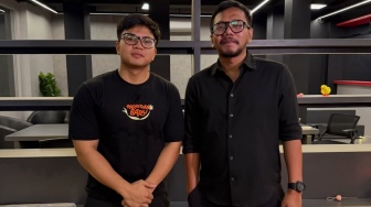 Bigmo Anak Siapa? Ferry Irwandi Panen Kritik Usai Undang Anak Koruptor ke Podcast