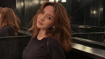 Lagi-Lagi Petinju, Jule Diduga Pacaran dengan Mantan Jennifer Coppen dan Dinda Kirana