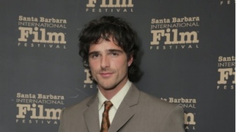 Profil Jacob Elordi: Idola Remaja Netflix Menjelma Jadi Ikon Baru Hollywood