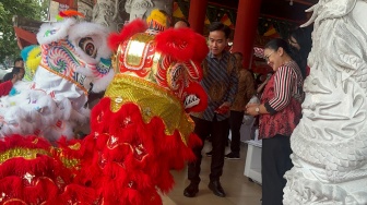 Jelang Imlek, Gibran Sambangi Klenteng Sam Poo Kong: Dorong Pariwisata Budaya di Semarang