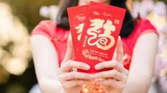 Awas Angpao Digital Palsu! 3 Cara Kenali Modus 'Phishing' di Momen Imlek