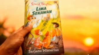 Menguak Misteri Hilangnya Ilmuan dalam Lima Sekawan Sarjana Misterius