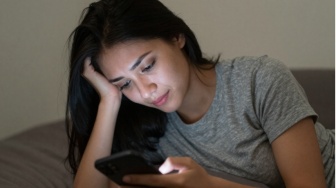 Fenomena Second Account: Solusi Gen Z Hadapi Tekanan Media Sosial