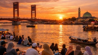 Tempat Ngabuburit di Palembang 2026: 5 Spot Sungai Musi dengan Pemandangan Senja Terbaik