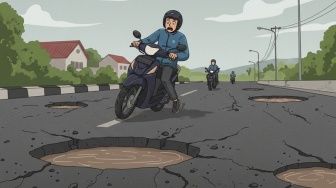 Jalan Berlubang di Jakarta, Siapa Bertanggung Jawab?