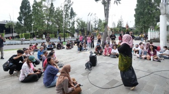 Aksi 'Karaoke WNI Mumet' di Jogja: Suara Rakyat yang Sudah 'Lelah' ke Pemerintah