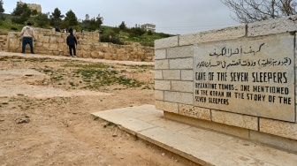 Menyusuri Situs Ashabul Khafi, Wisata Sejarah dan Religi di Yordania
