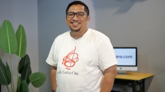 Feri Amsari Bongkar Sisi Gelap Korupsi Politik: Kasus Bisa 'Diciptakan' Demi Jerat Lawan!