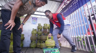 Pemprov Sulsel Minta Pertamina Mitigasi Kelangkaan BBM dan LPG di Luwu Raya