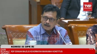 Ketua MKMK di DPR: Tidak Boleh Ada Satu pun Lembaga yang Mengintervensi Kami