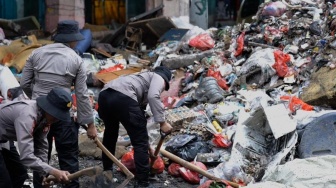 Pimpin 650 Personel Sikat Bersih Kolong Tol Kumuh, Kapolda Metro: Ini Bukan Kegiatan Simbolis