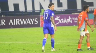 Sergio Castel Alami Benturan di Rusuk, Absen Lawan Persik? Bojan Hodak Buka Suara