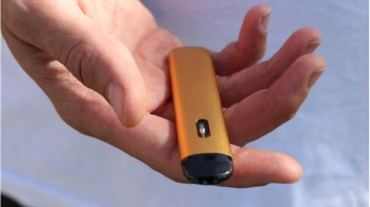 Bahaya di Balik Keharuman: Mengapa Vape Tetap Menjadi Racun bagi Tubuh?