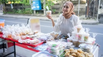 Waktu Buka Puasa Semarang Hari Ini Jam Berapa? Cek Jam Adzan Maghrib Resmi Kemenag