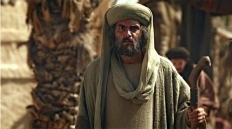 Wajib Masuk Watchlist! 5 Rekomendasi Film Sejarah Islam Terbaik untuk Ngabuburit