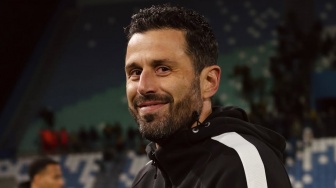 Sassuolo Hajar Verona! Fabio Grosso Senyum Puas Lihat Penampilan Solid Jay Idzes Cs