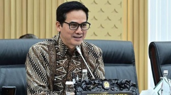 Wakil Ketua Komisi VI Adisatrya Sulisto Soroti Kebijakan Impor Mobil Operasional KDKMP dari India