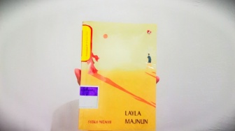 Ketika Cinta Terbentur Adat: Belajar Ketulusan dari Kisah Layla Majnun