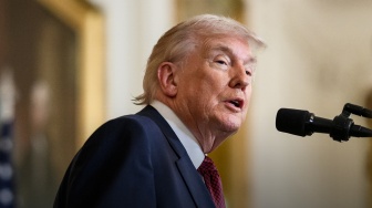 Surat Penutupan Rekening Donald Trump oleh JPMorgan Terungkap!