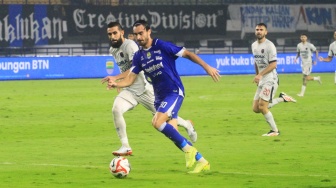 Striker Andalan Siap 100 Persen, Persib Bandung Percaya Diri Sikat Dewa United?