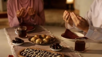 Waktu Sahur Sampai Jam Berapa? Ini Batas Akhirnya Menurut Ulama