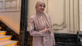 Tepis Isu Tak Akur, Geni Faruk Unggah Foto Bersama Aurel Hermansyah di Ultah Ameena