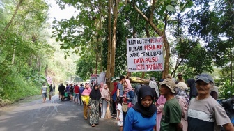 Trauma Tambang Pasir Progo Belum Usai, Kini Tanah Urug Menghantui Warga Desa Sambeng